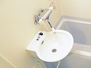 洗面設備　設備仕様は号室により異なる為、現況を優先します。