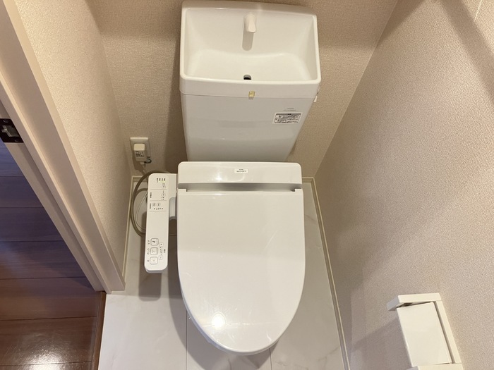 トイレ　※写真は部屋号数が異なるためイメージです。