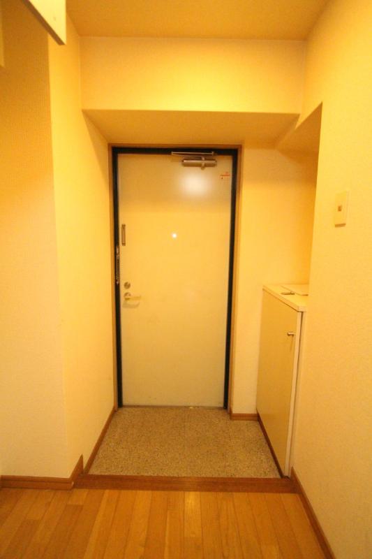 玄関　同タイプ・参考写真