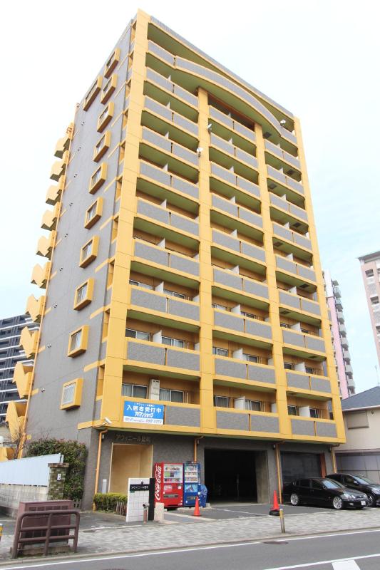 建物外観　竪町バス停まで徒歩１分