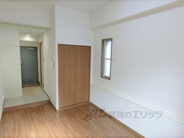 居室・リビング　洋室