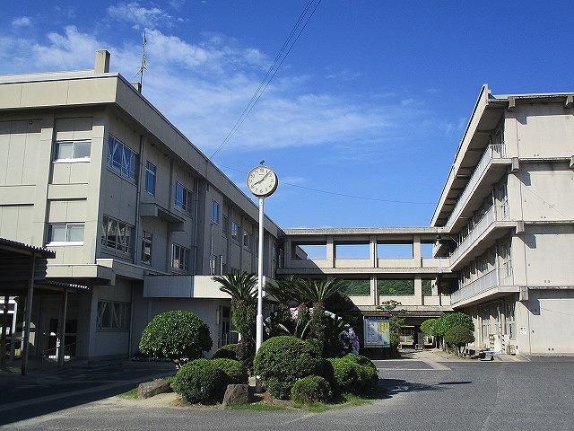 小学校　光小学校（小学校）まで583m