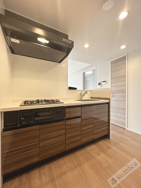 キッチン　綺麗さと・明るさと・使いやすさと。。