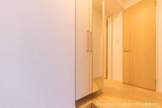 玄関　※参考　同シリーズの写真です