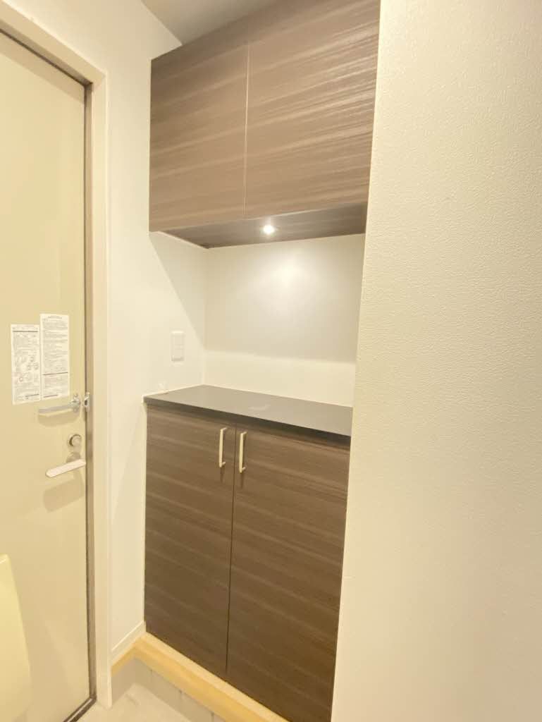 玄関　シューズボックス