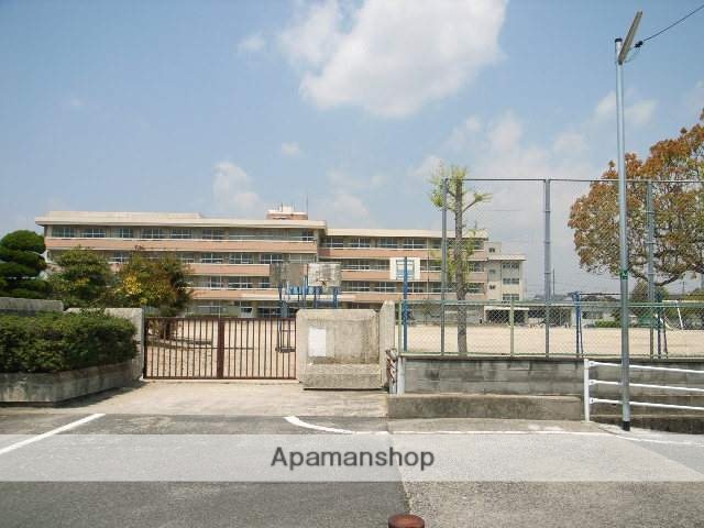小学校　岡山市立平福小学校（小学校）まで846m