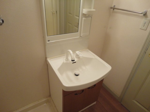 洗面設備　洗髪洗面化粧台