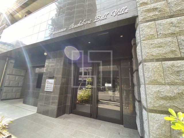 エントランス　プレサンス立売堀ベルヴィル　エントランス