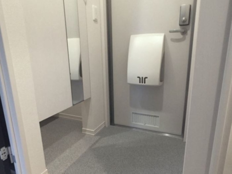 玄関　図面と現状に相違がある場合には現状を優先