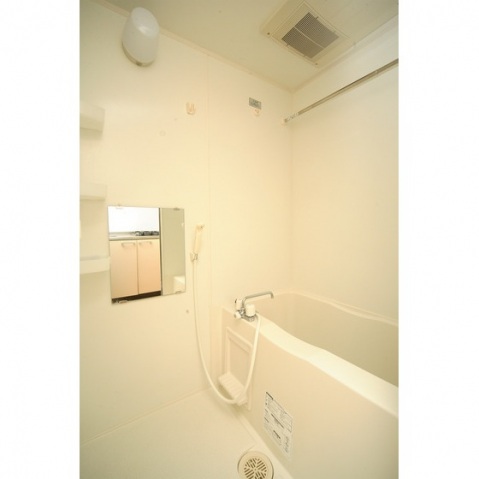 バス・シャワールーム　浴室