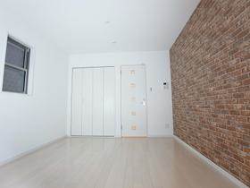 居室・リビング　Ｒｅｆｉｎｅｄ　ＭＡＫＵＨＡＲＩの室内