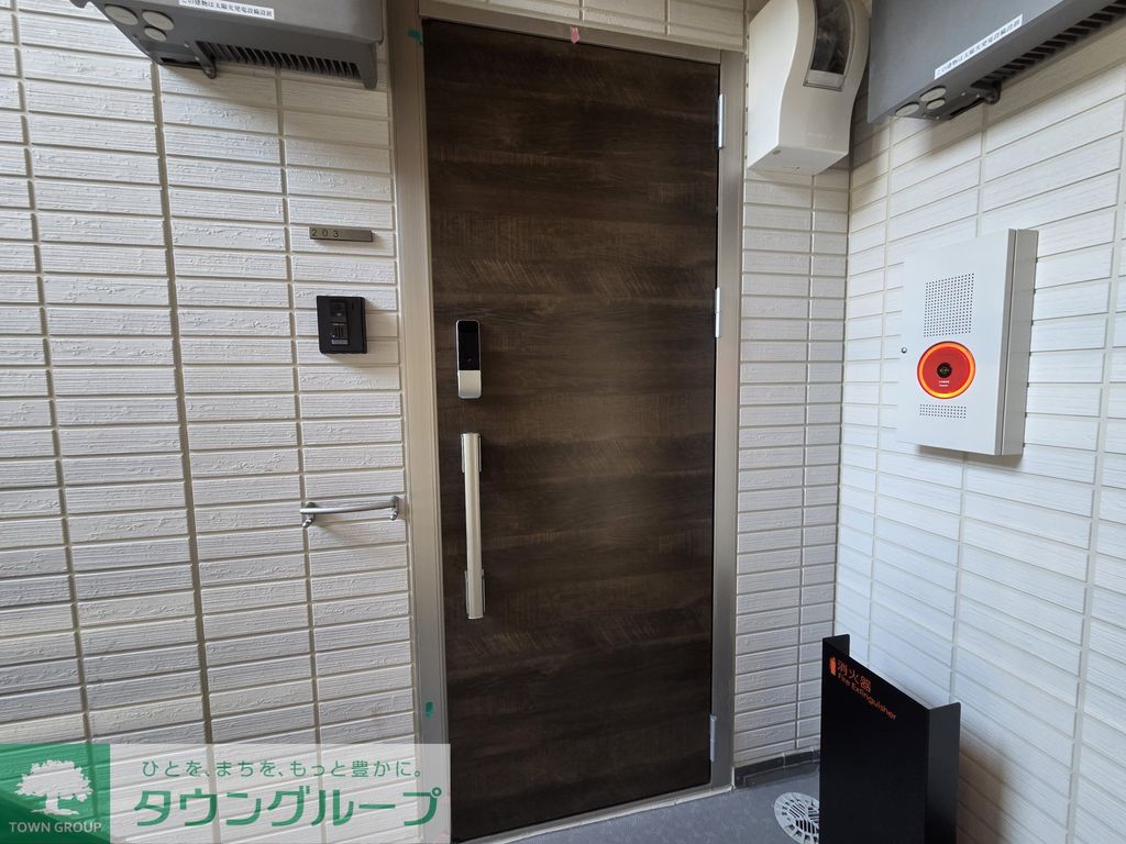 エントランス　エントランス