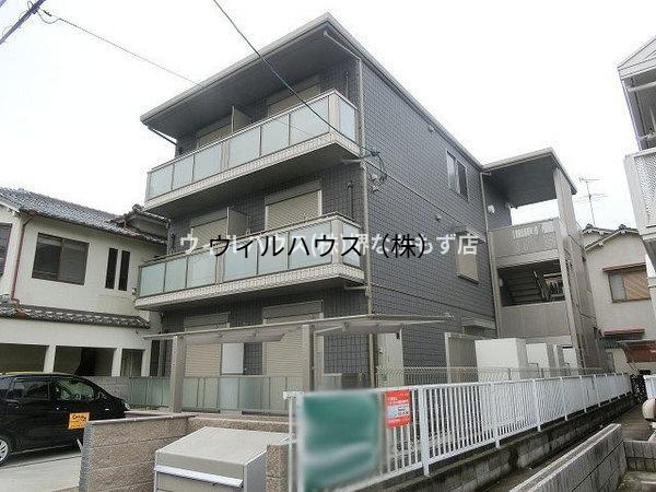 建物外観　全室角部屋です１