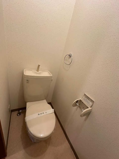 パストラルコートH棟のトイレ写真