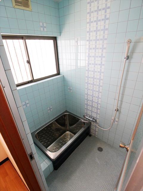 バス・シャワールーム　松山市道後緑台　賃貸一戸建　浴室