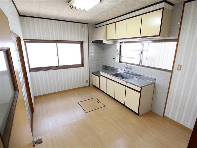 その他　松山市道後緑台　賃貸一戸建　キッチン