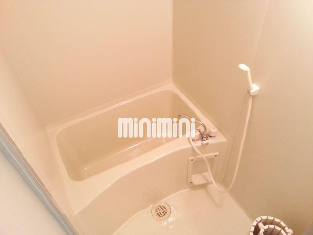 バス・シャワールーム　お風呂もきれい