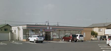 コンビニ　セブンイレブン（コンビニ）まで711m