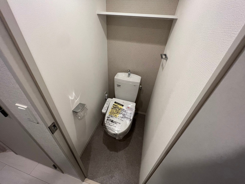 レジュールアッシュ神戸ヴィヴァンのトイレ写真