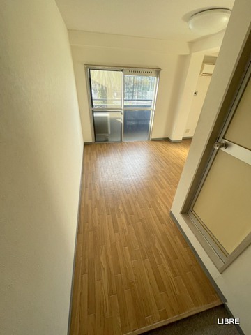 玄関　玄関から！