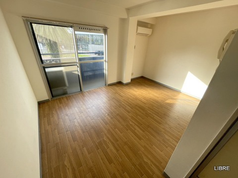 居室・リビング　明るい室内！