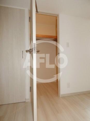 収納　プレサンスロジェ心斎橋　ウォークインクローゼット