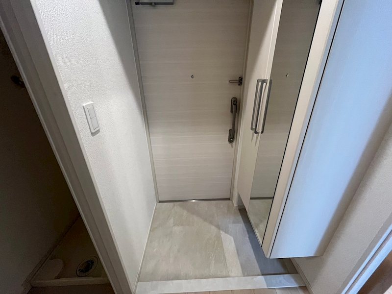 玄関　※同シリーズ　別物件写真参照※