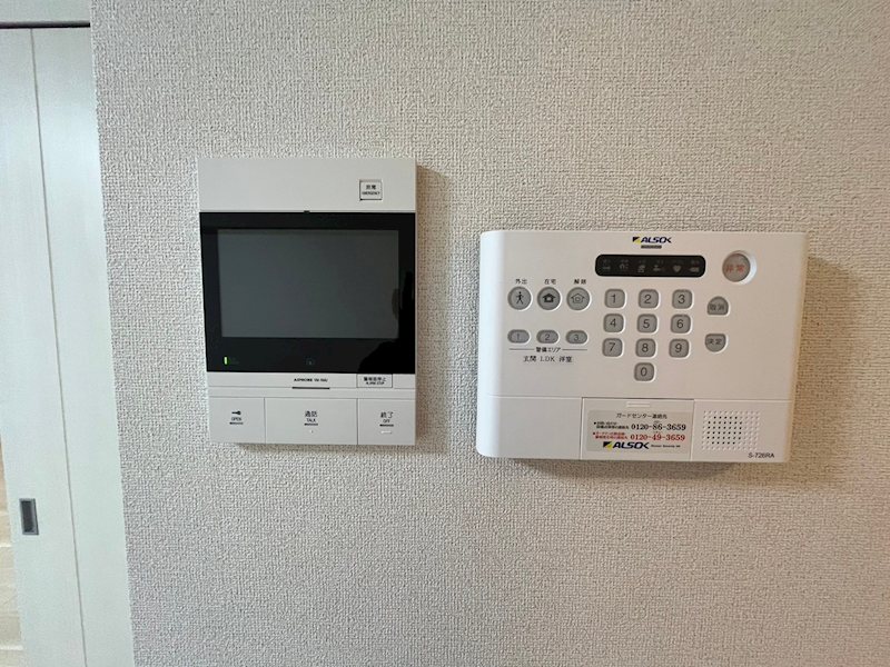 セキュリティ　※同シリーズ　別物件写真参照※