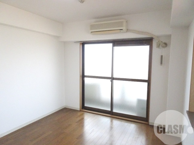 居室・リビング　明るいお部屋です♪