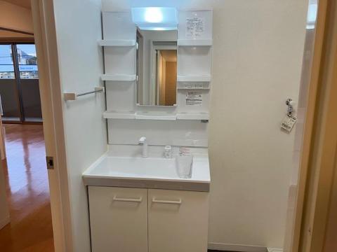 洗面設備　洗髪洗面化粧台