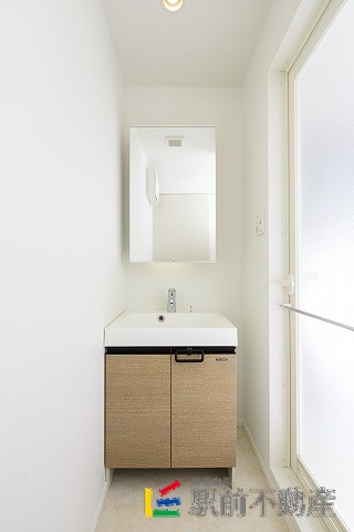 その他設備　独立洗面化粧台＾＾