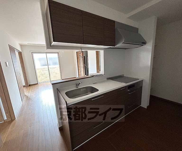 その他　・建築中