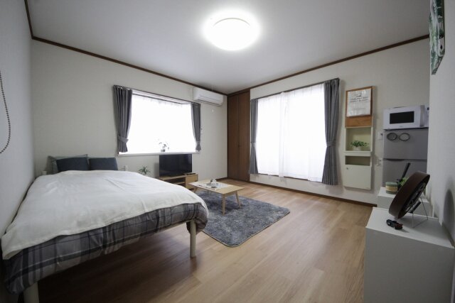 居室・リビング　※モデルルームで、家具は展示用です。