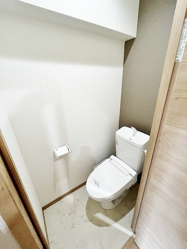 トイレ　★温水洗浄便座★