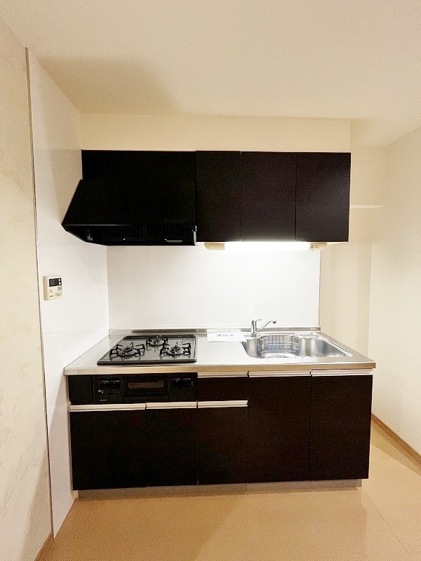 キッチン　★システムキッチングリル付き/3口コンロ★