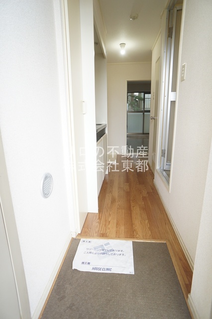 玄関　下駄箱付なので、玄関はいつでもスッキリ片付きますね☆