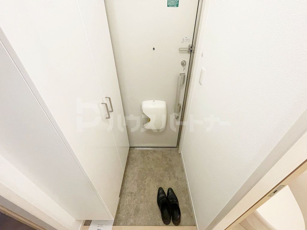 玄関　※同施工参考写真※