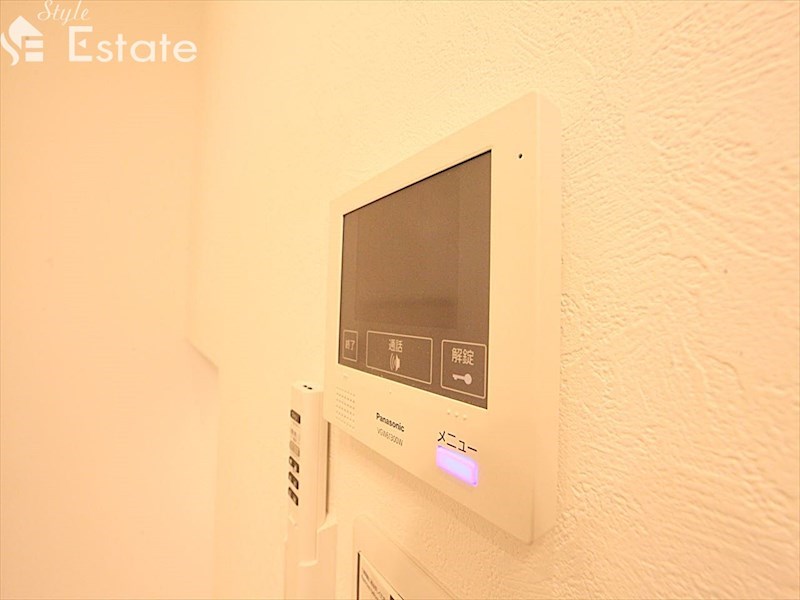 セキュリティ　モニター付きインターホン