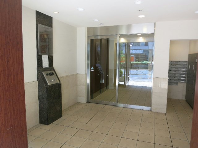 エントランス　クリオ戸越銀座弐番館