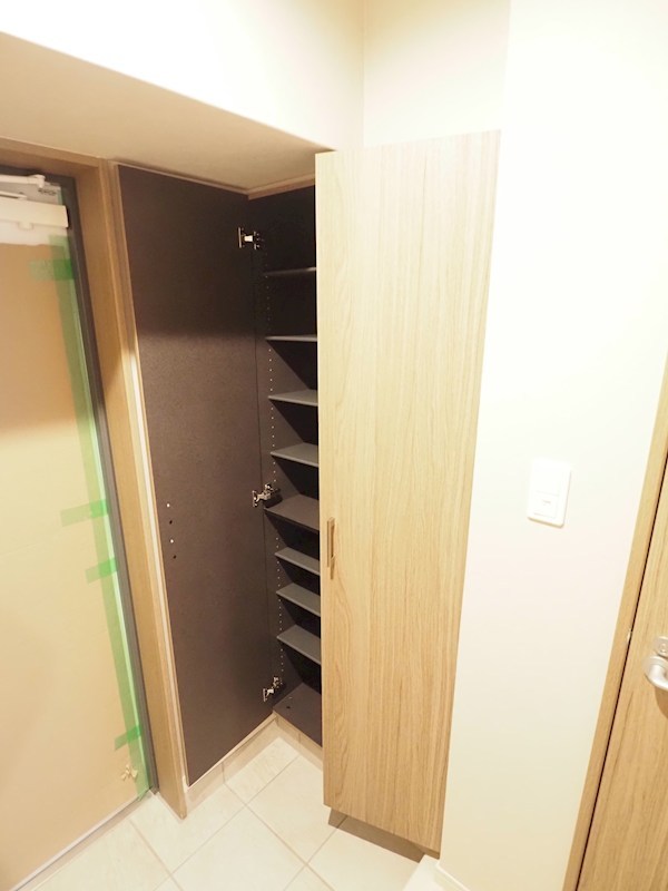 玄関　広い玄関でお出迎え