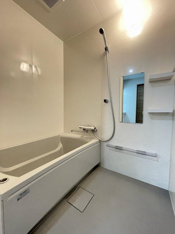 バス・シャワールーム　浴室