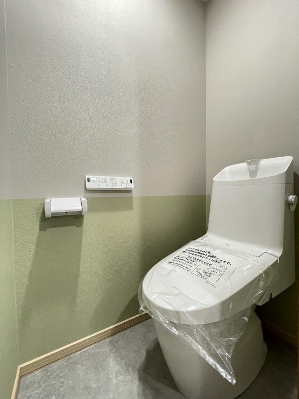 トイレ　トイレ