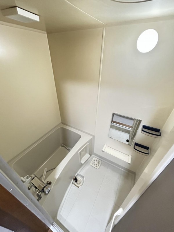 バス・シャワールーム　浴室