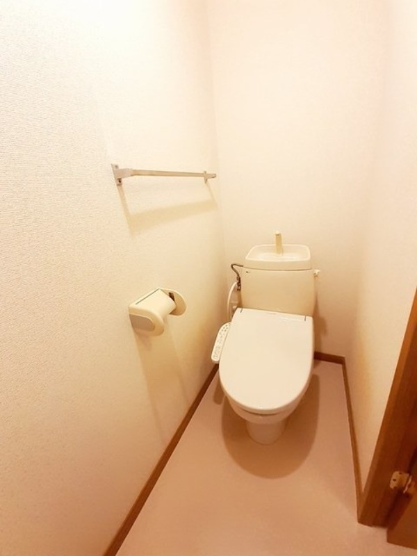 トイレ　図面と現状に相違がある場合には現状を優先