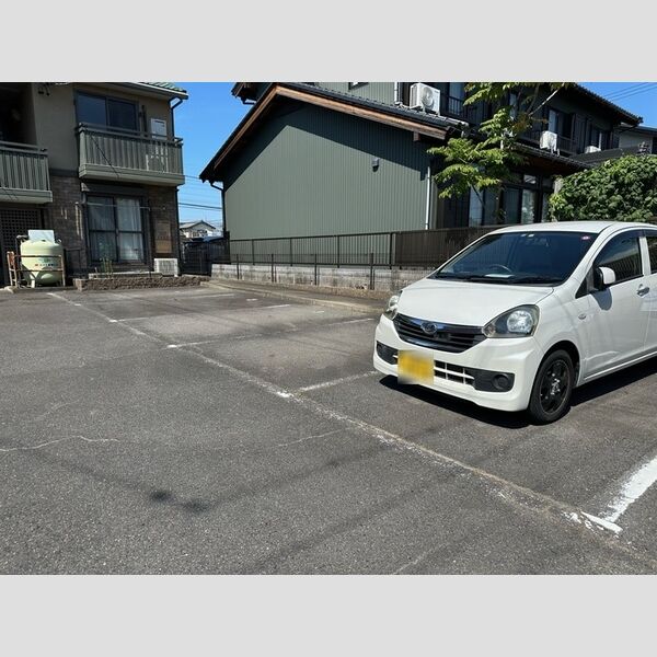 その他　駐車場