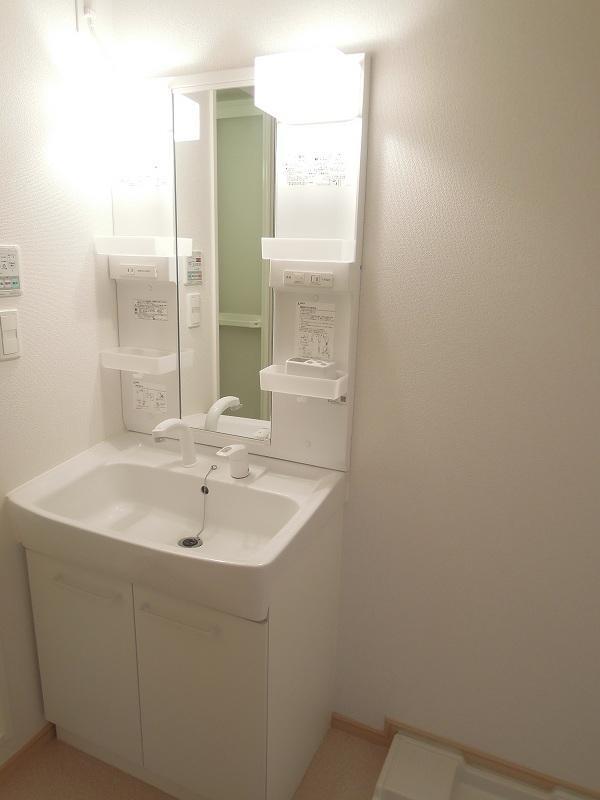 洗面設備　洗面所