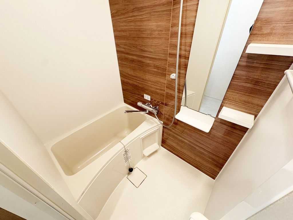 バス・シャワールーム　バルコニー