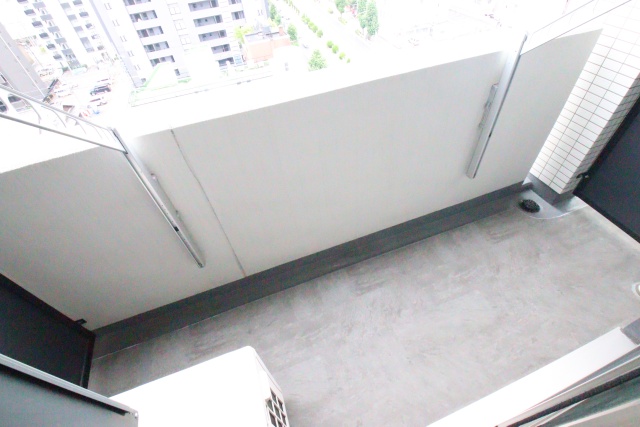 バルコニー　※別室の参考写真の為、現況優先です。
