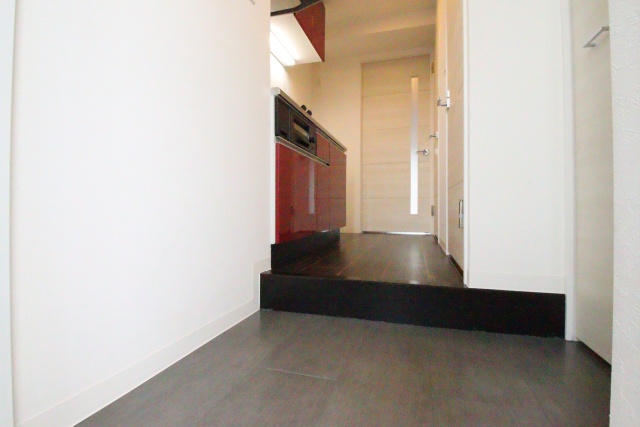 玄関　※別室の参考写真の為、現況優先です。