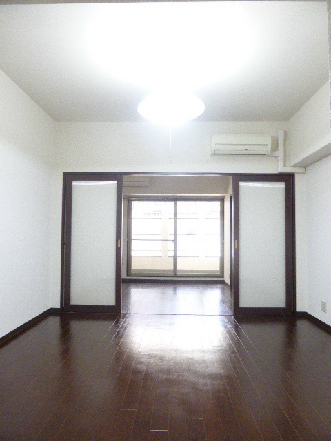 その他　お部屋探しはハウスクエストへ